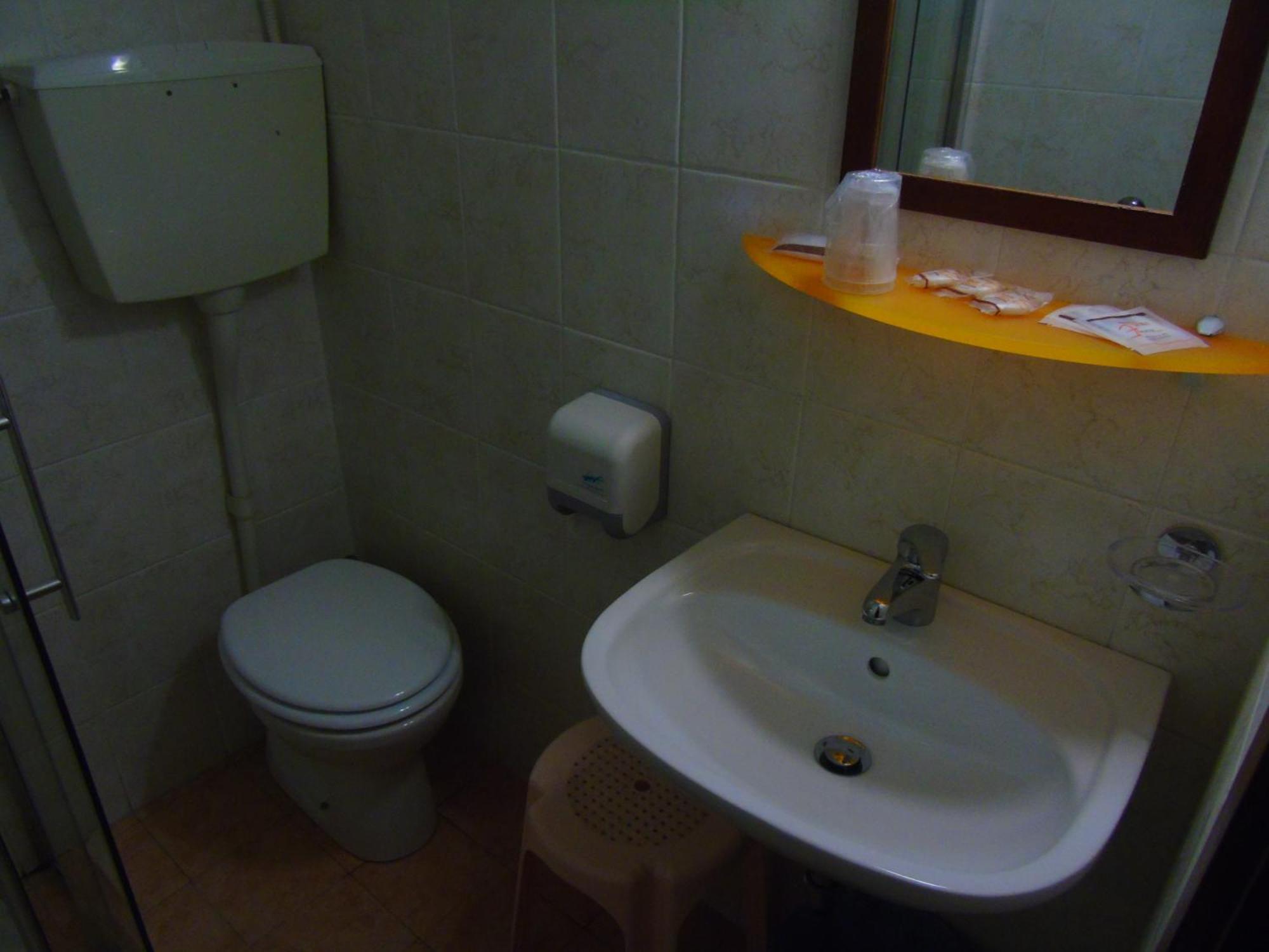Hotel Zeus Lido Di Classe Room Only Екстер'єр фото