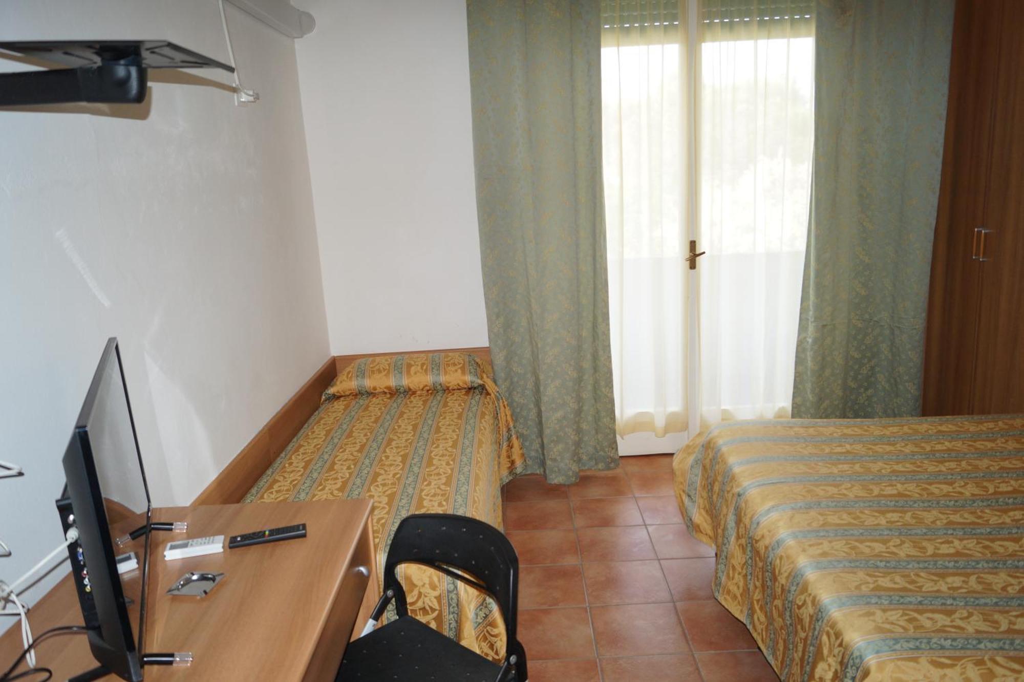 Hotel Zeus Lido Di Classe Room Only Номер фото